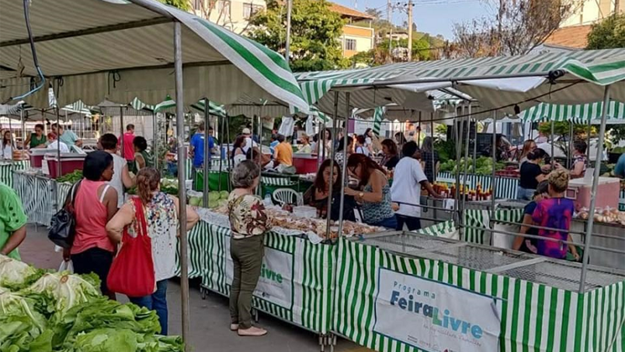 Prefeitura disponibiliza vagas exclusivas para carga e descarga de feirantes às quartas-feiras