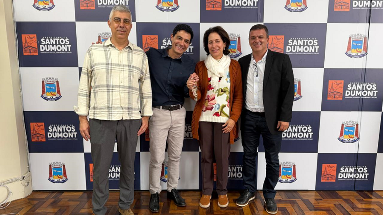 Prefeitura recebe doação de imóvel dos filhos dos renomados médicos Dra. Vera e Dr. Hélio da Silva Bastos