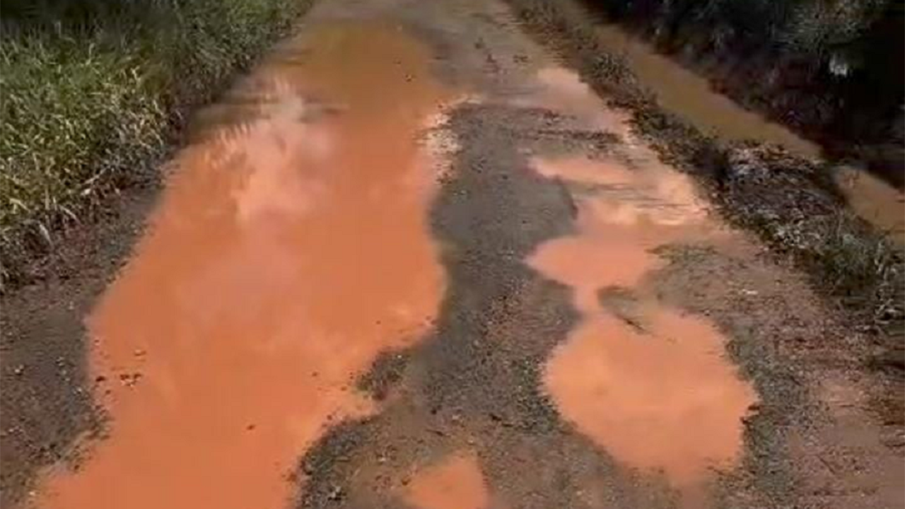 Prefeitura realiza intervenção na estrada de Posses