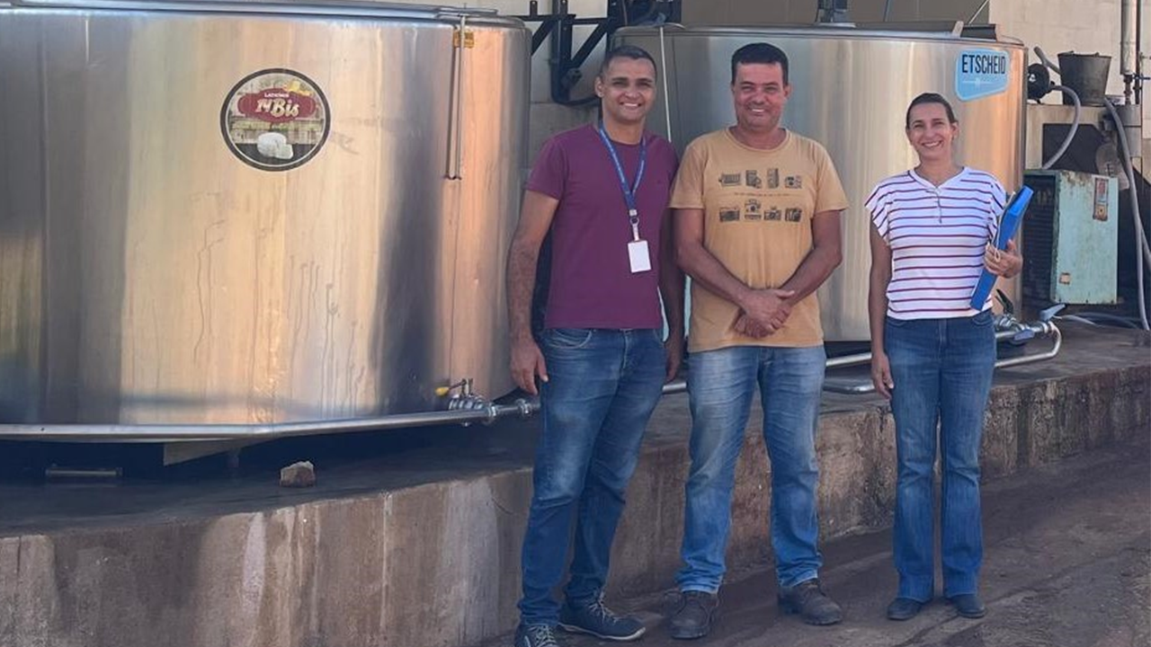 Prefeitura inicia trabalho de cadastramento dos laticínios do município