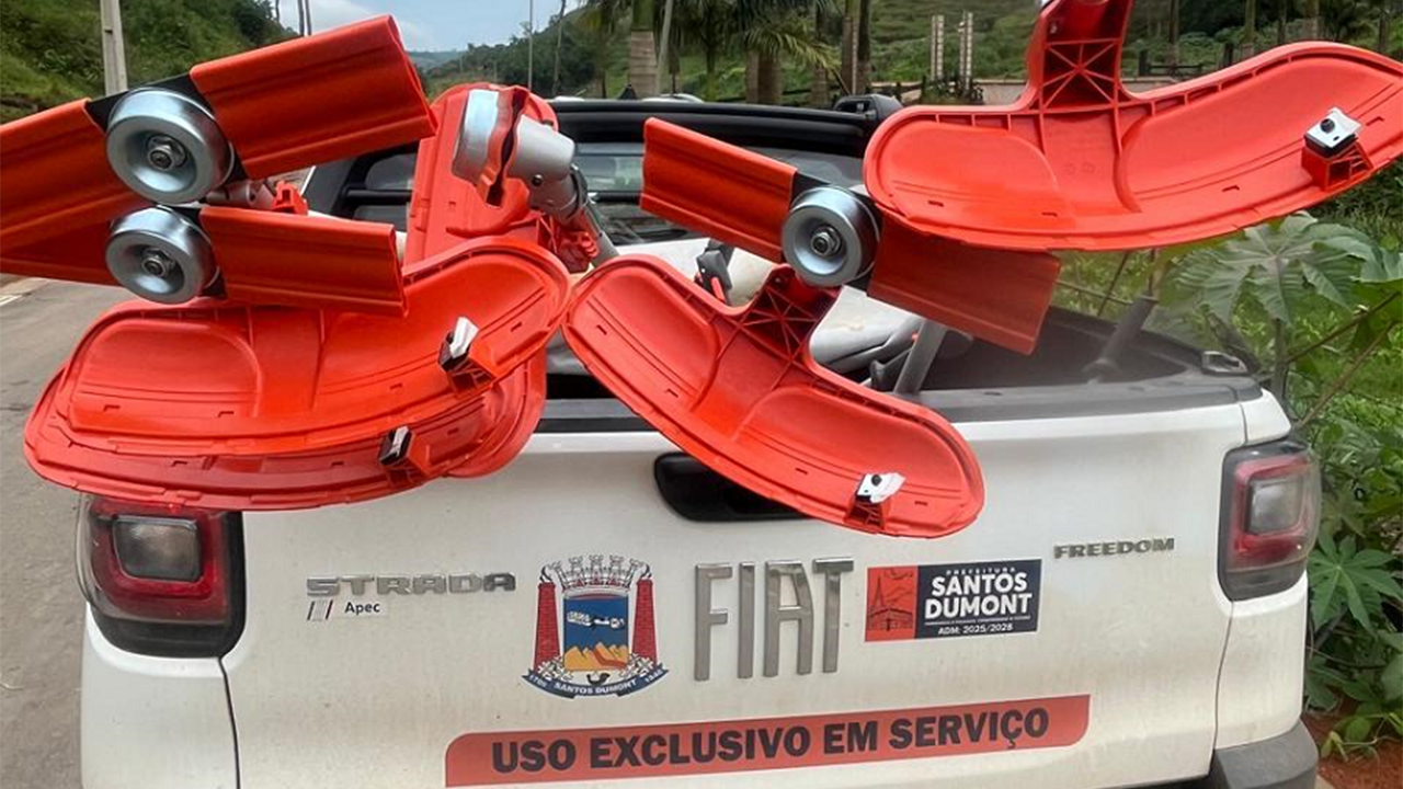 Conservas de estradas rurais recebem equipamentos de trabalho