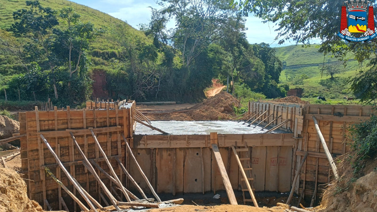 Ponte em concreto armado de Formoso acesso a Tabuleiro em fase adiantada 