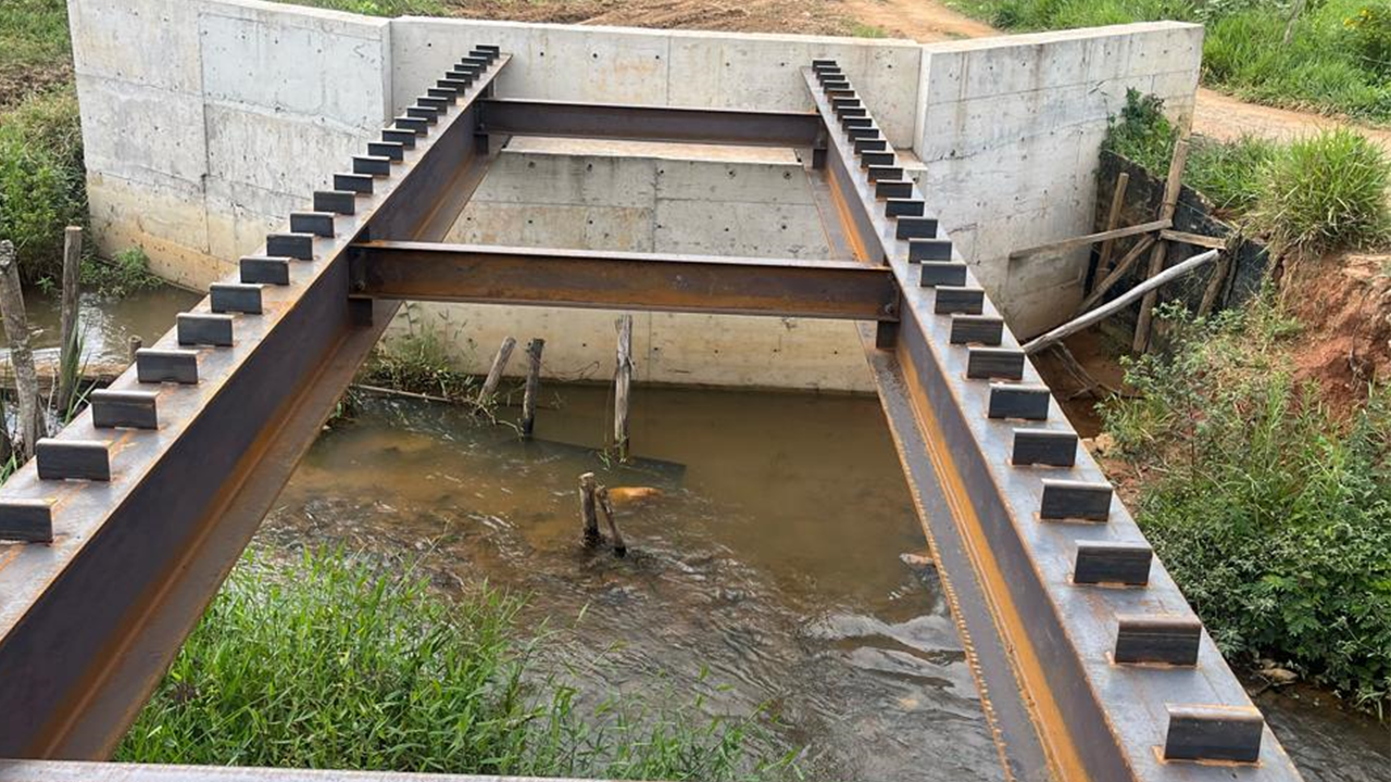 Construção da ponte de concreto  na localidade de Cidreira  está em fase adiantada