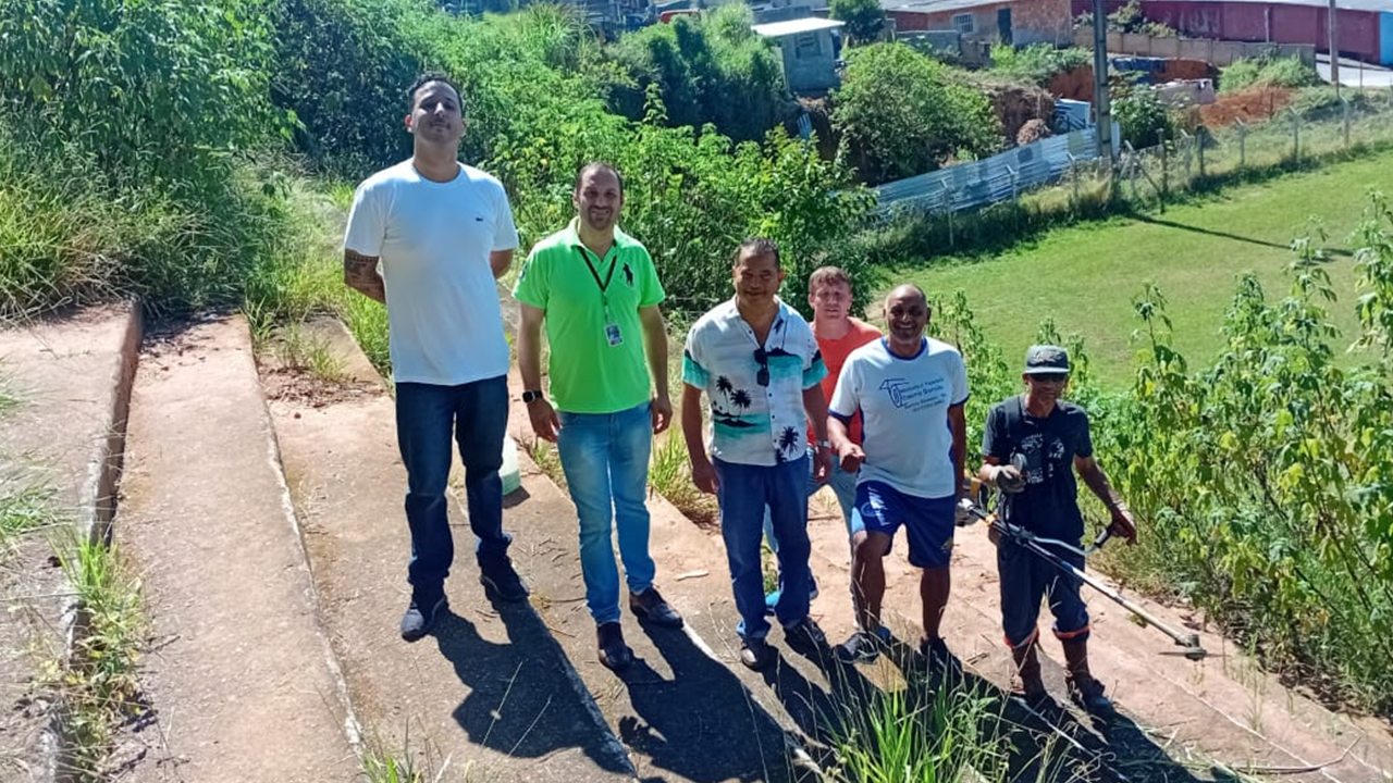 Limpeza do Campo do Independente e do Campo União