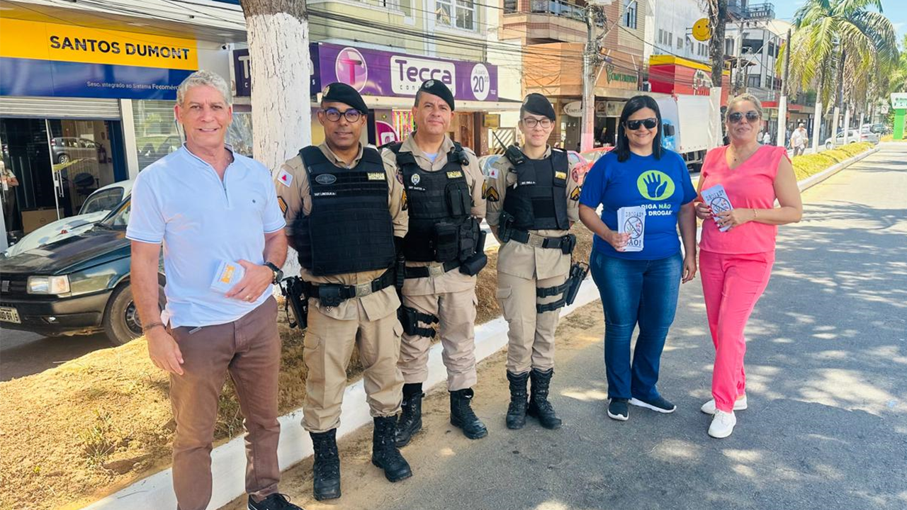 Blitz educativa nas ruas centrais, mobiliza população para o Dia Nacional de Combate às Drogas